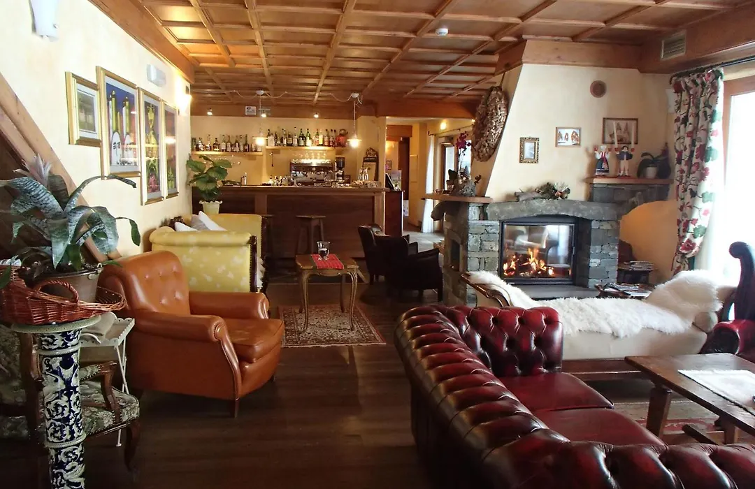 Le Rocher Hotel-1